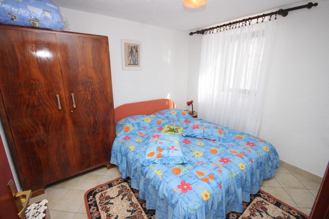 Apartment Stivan 382D Luaran gambar